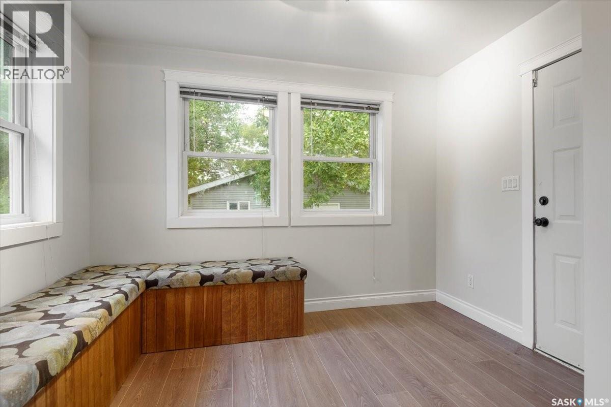 2156 Queen Street, Regina, SK - Indoor