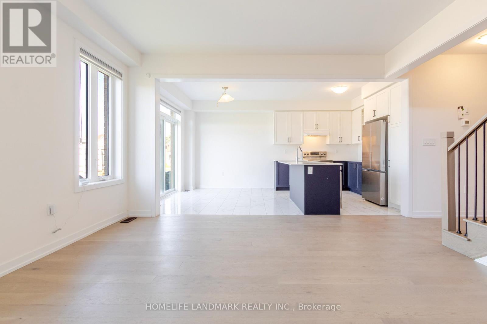 141 Lumb Drive, Cambridge, ON - Indoor Photo Showing Kitchen