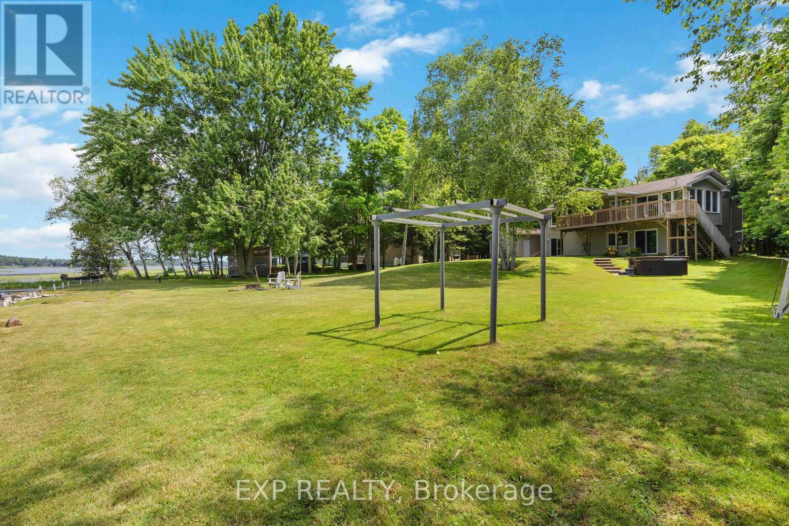 568 Mallard Circle, Selwyn, ON - Outdoor