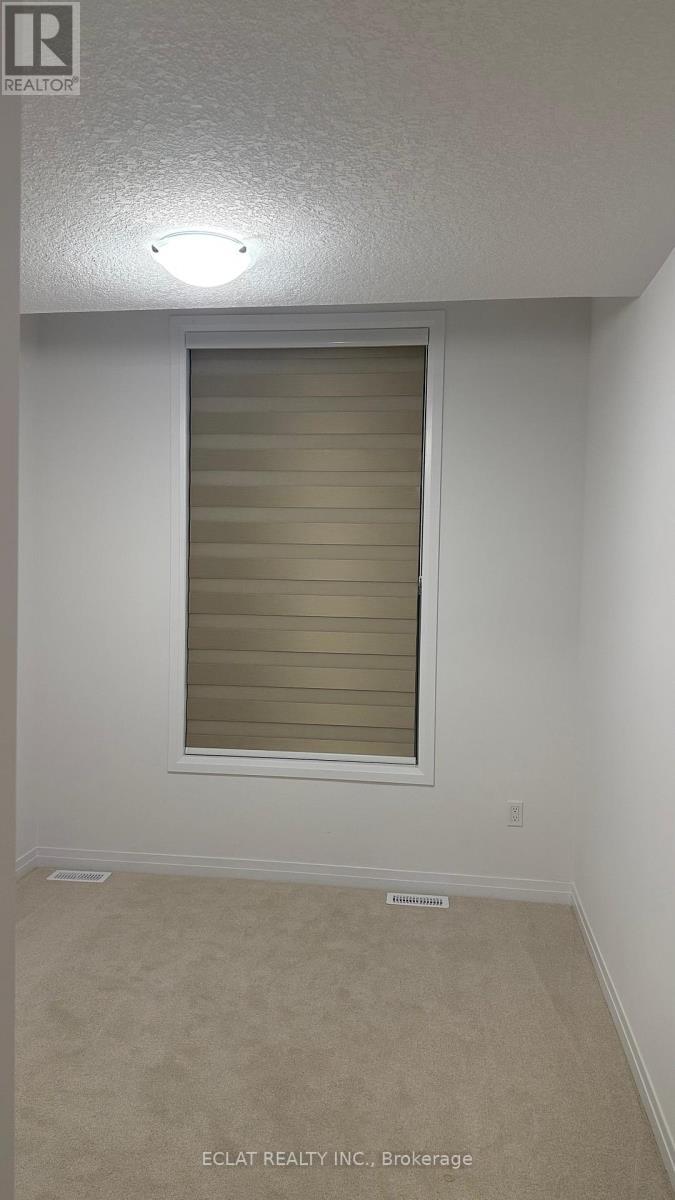 8 Poett Avenue, Stratford, ON - Indoor Photo Showing Other Room