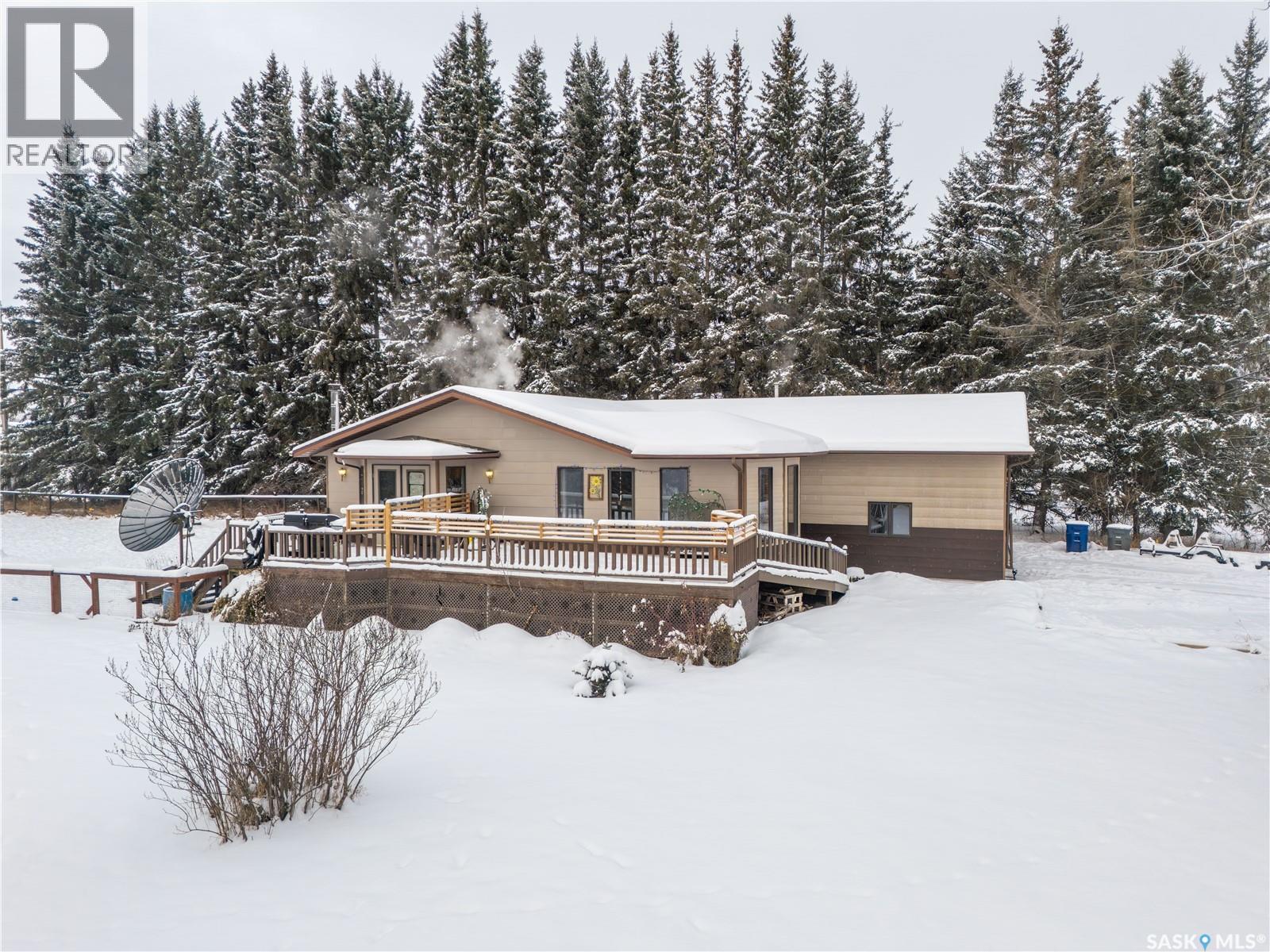 107 2Nd Avenue S, Pierceland, SK - Outdoor