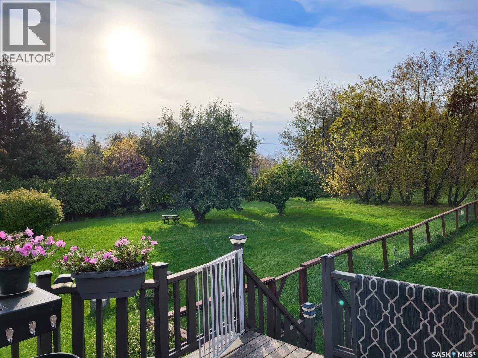 107 2Nd Avenue S, Pierceland, SK - Outdoor