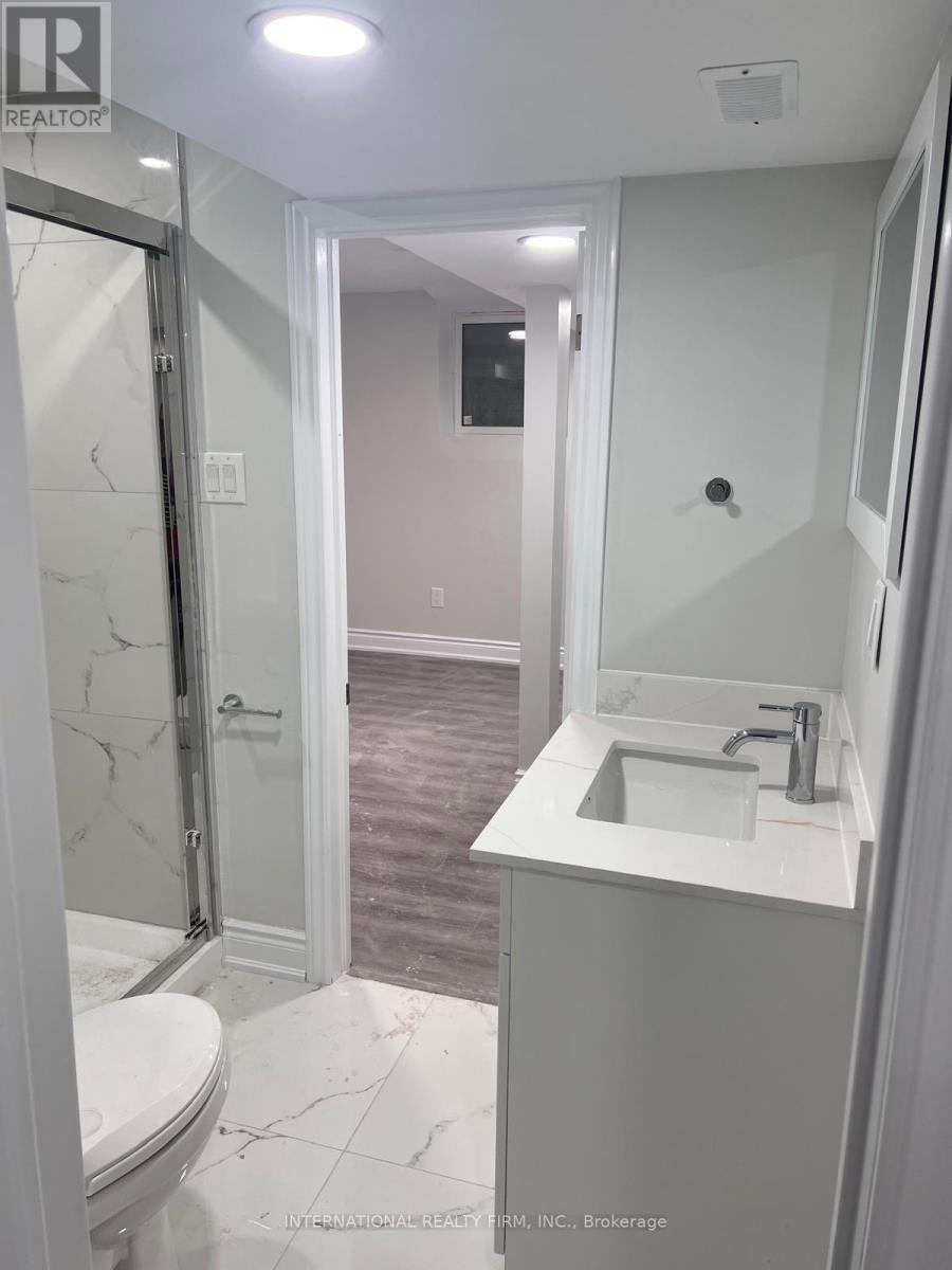 40 Cotswold Court, Halton Hills, ON - Indoor Photo Showing Other Room