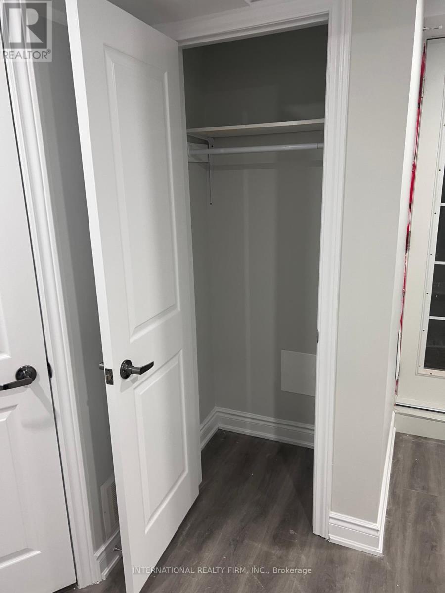 40 Cotswold Court, Halton Hills, ON - Indoor Photo Showing Other Room