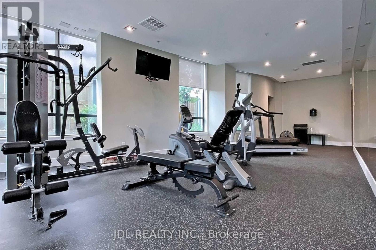 2001 - 5740 Yonge Street, Toronto, ON - Indoor Photo Showing Gym Room