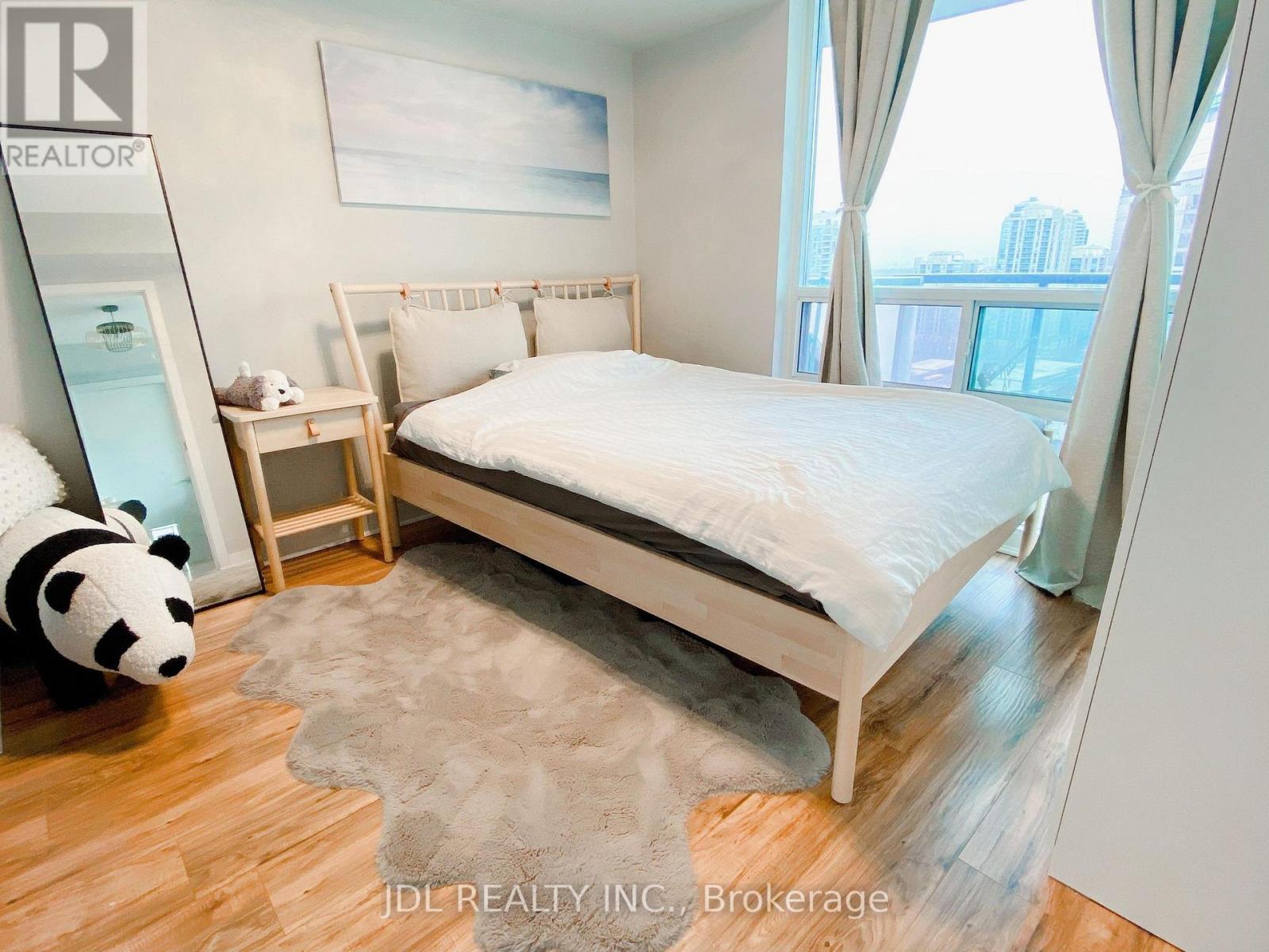 2001 - 5740 Yonge Street, Toronto, ON - Indoor Photo Showing Bedroom