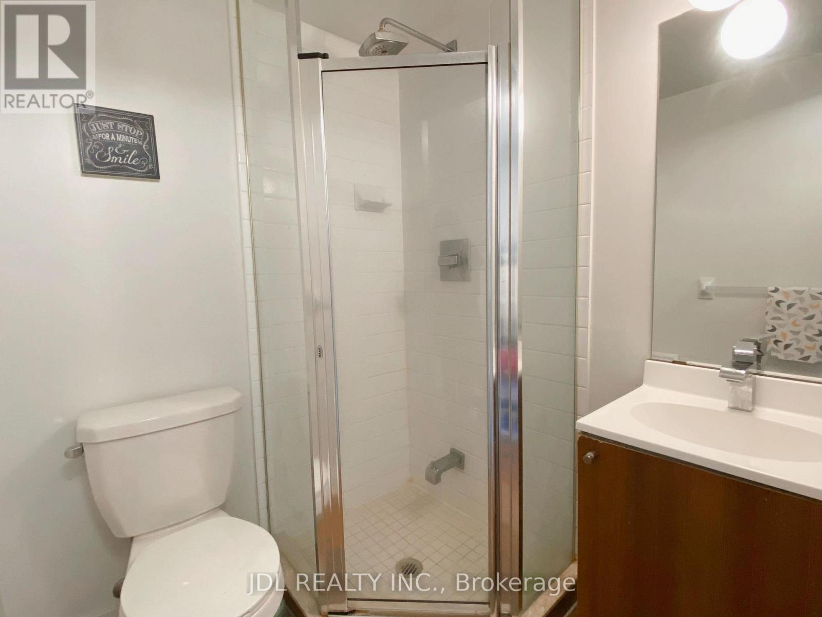 2001 - 5740 Yonge Street, Toronto, ON - Indoor Photo Showing Bathroom