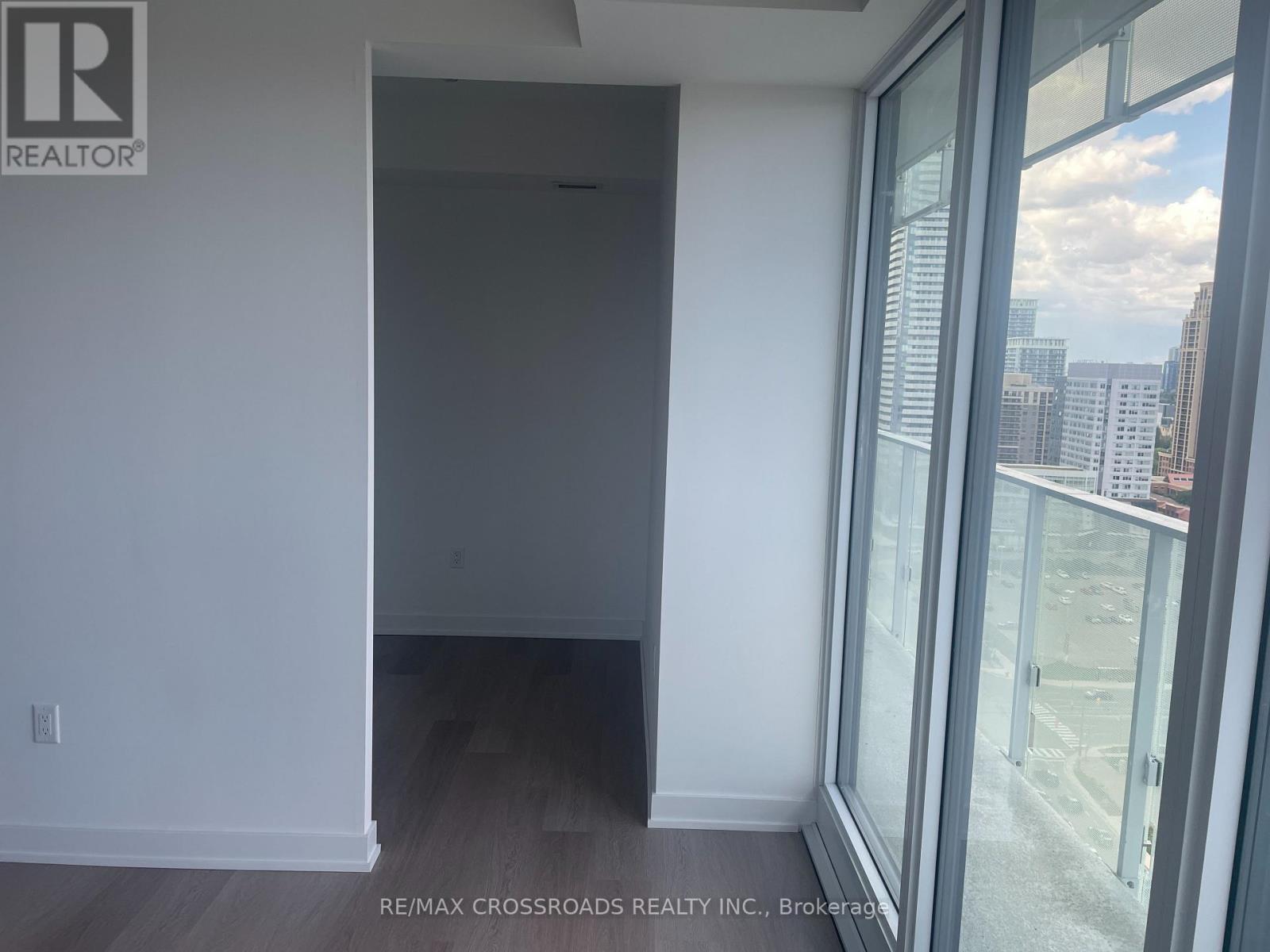 1804 - 3883 Quartz Road, Mississauga, ON - Photo Showing Other Room