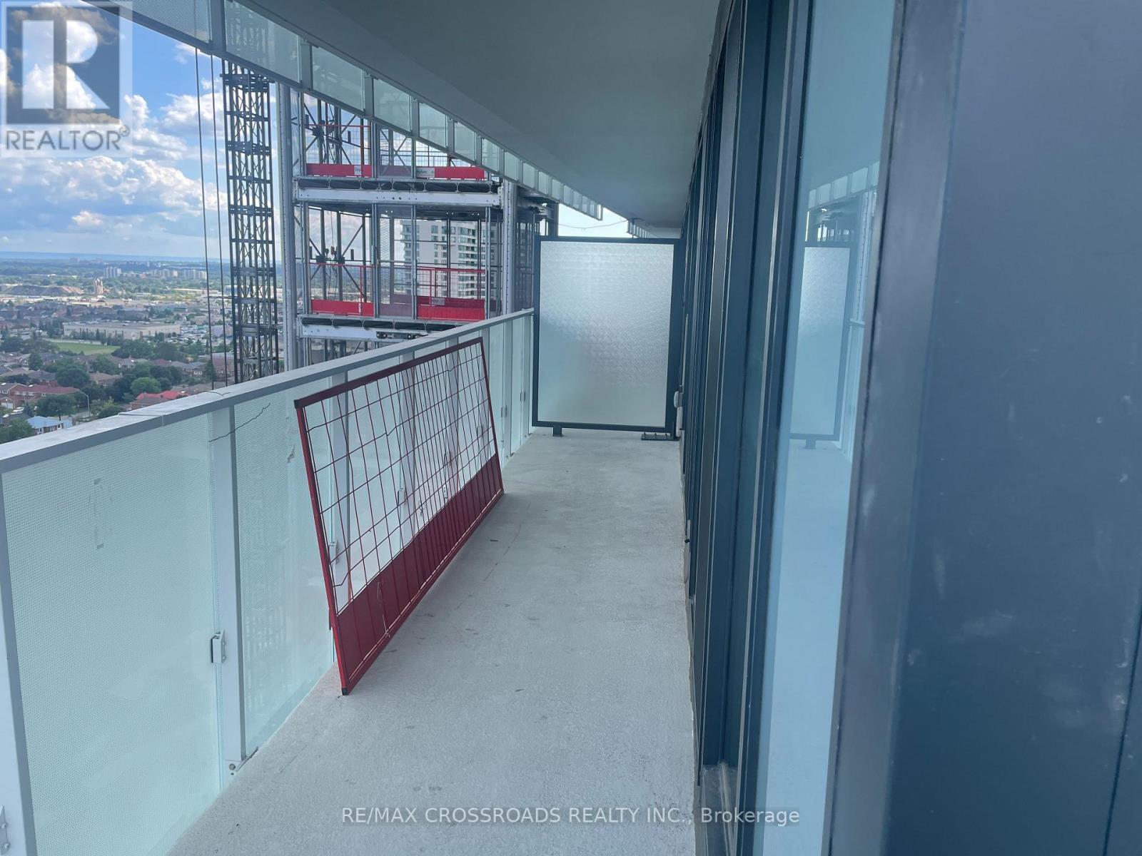 1804 - 3883 Quartz Road, Mississauga, ON - Outdoor