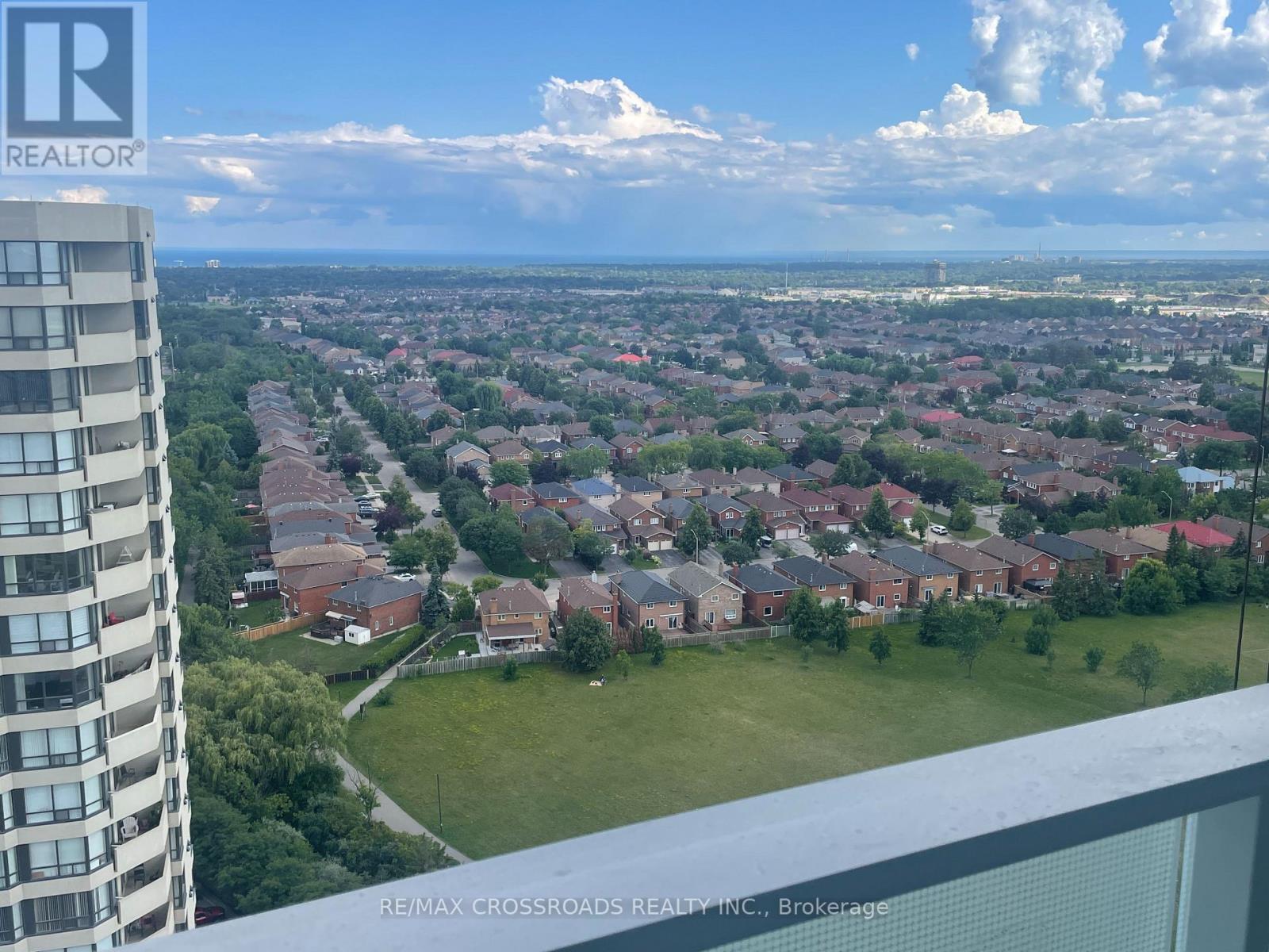 1804 - 3883 Quartz Road, Mississauga, ON - Outdoor With View
