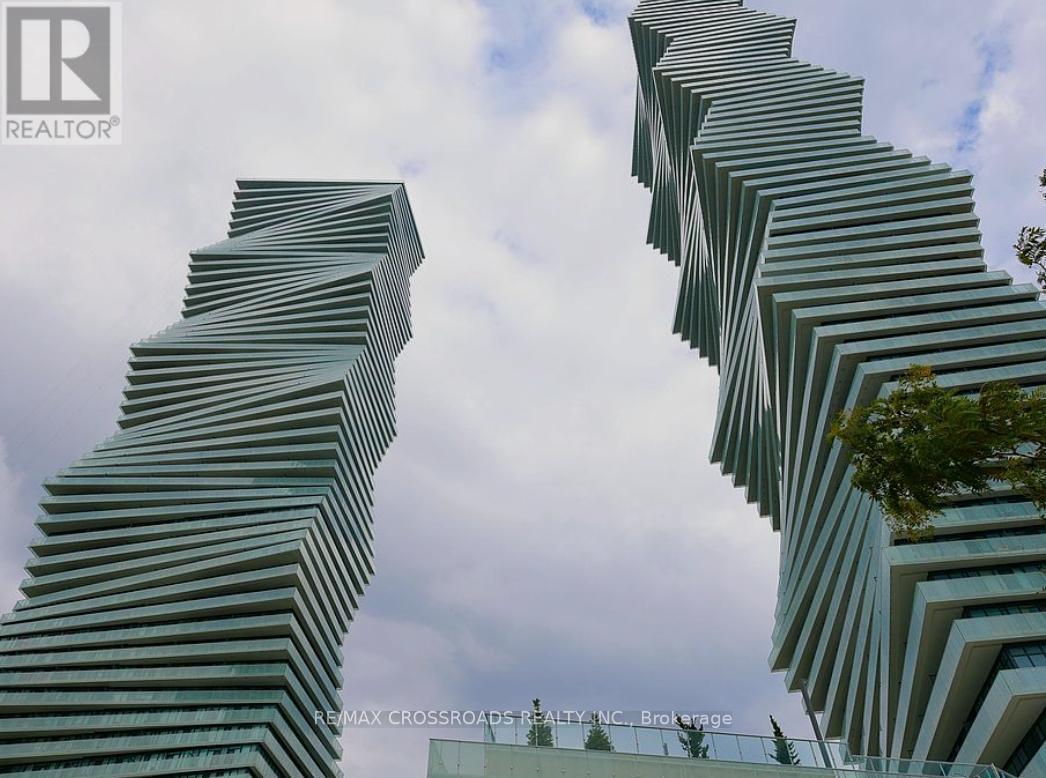 1804 - 3883 Quartz Road, Mississauga, ON - Outdoor