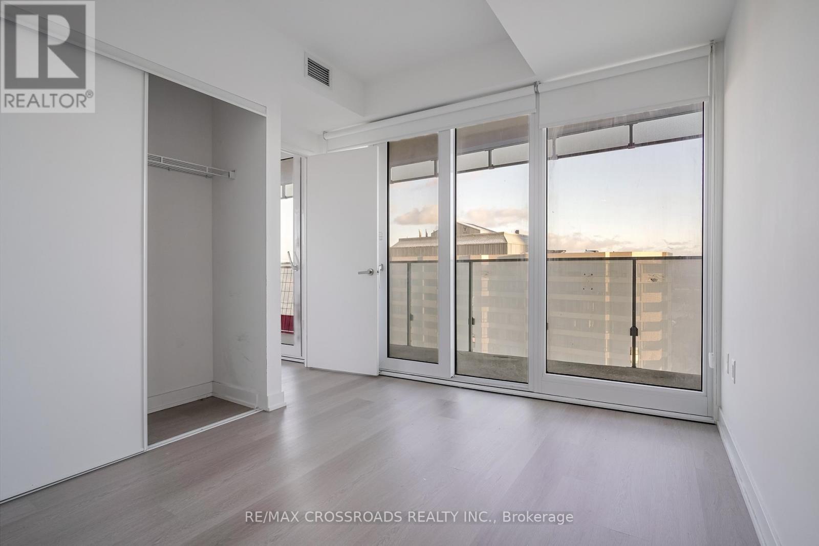 1804 - 3883 Quartz Road, Mississauga, ON - Indoor Photo Showing Other Room