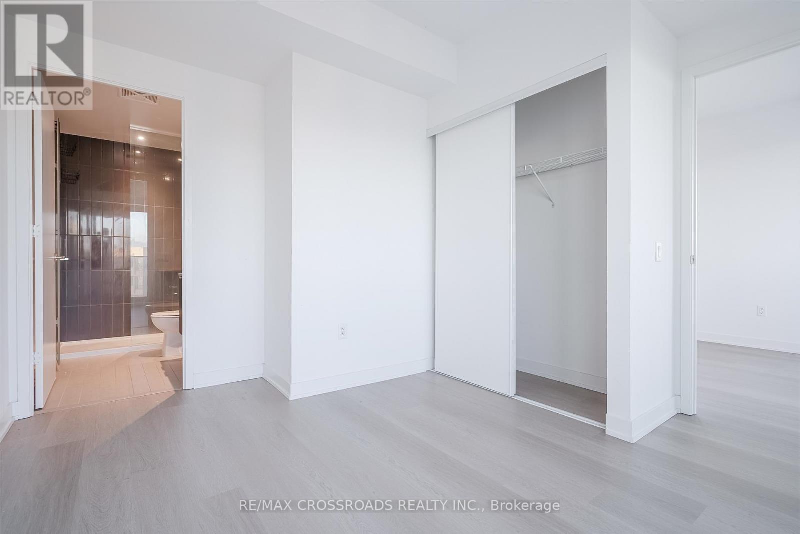 1804 - 3883 Quartz Road, Mississauga, ON - Indoor Photo Showing Other Room