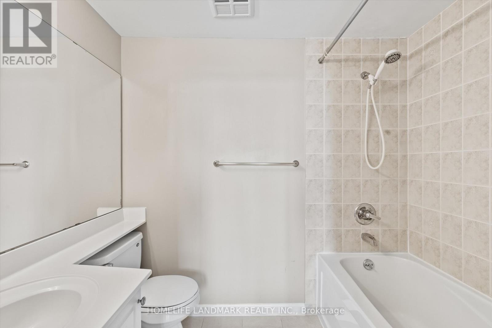 3110 - 3939 Duke Of York Boulevard, Mississauga, ON - Indoor Photo Showing Bathroom