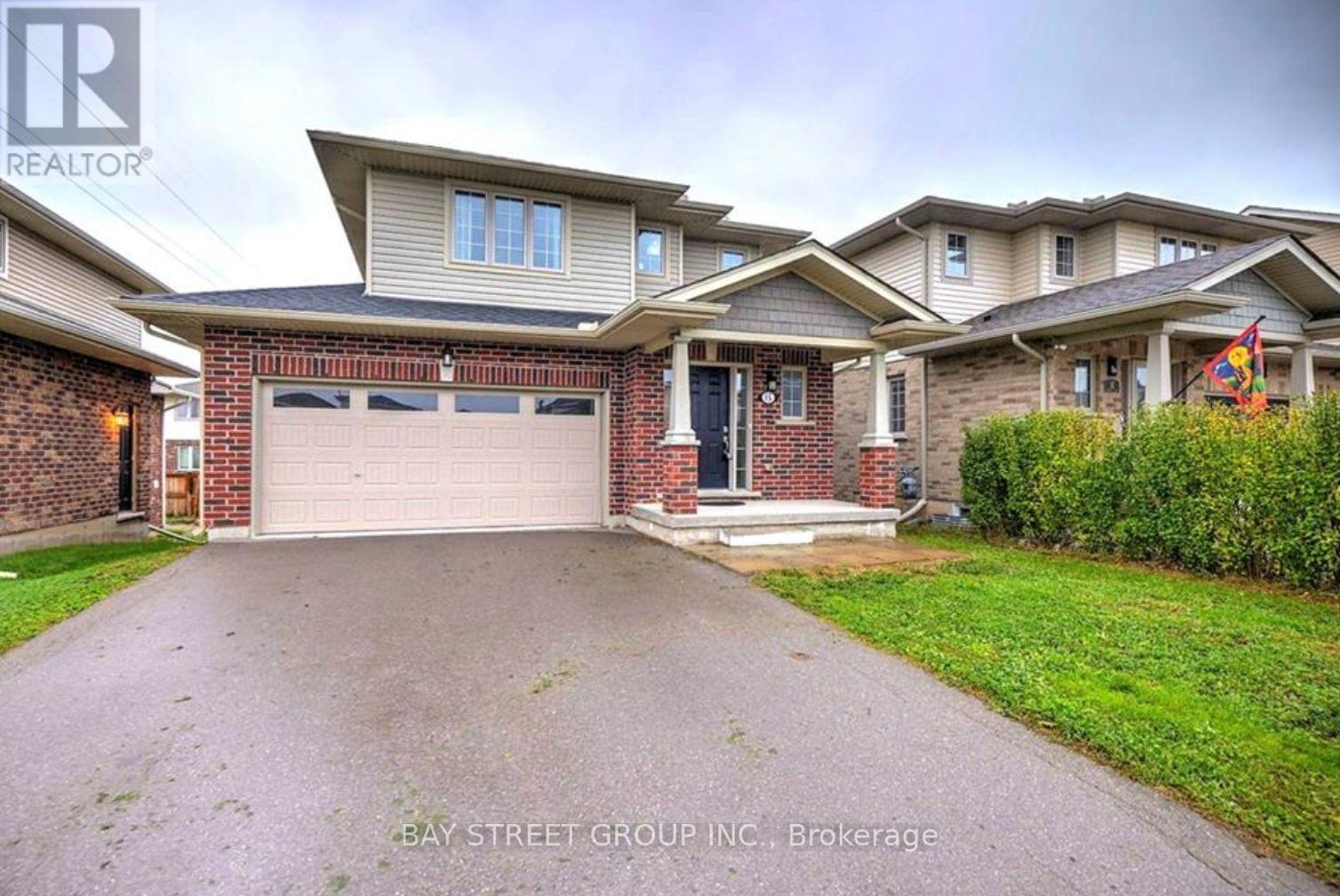 15 Kenmar Court, St. Catharines, ON - Outdoor With Facade