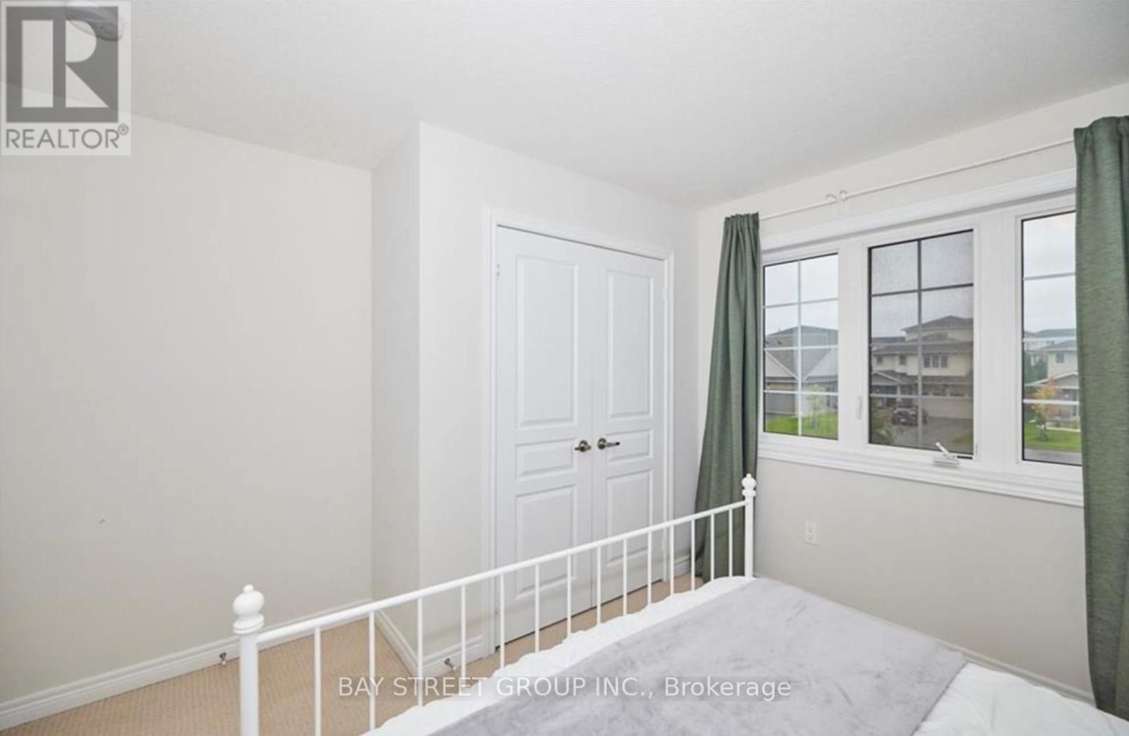 15 Kenmar Court, St. Catharines, ON - Indoor Photo Showing Bedroom
