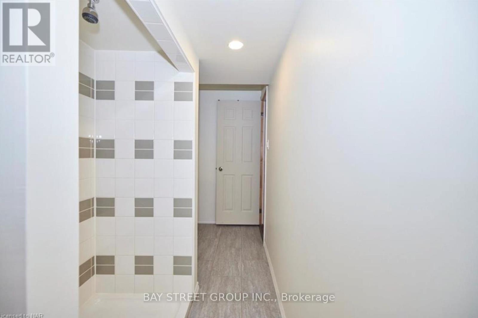 15 Kenmar Court, St. Catharines, ON -