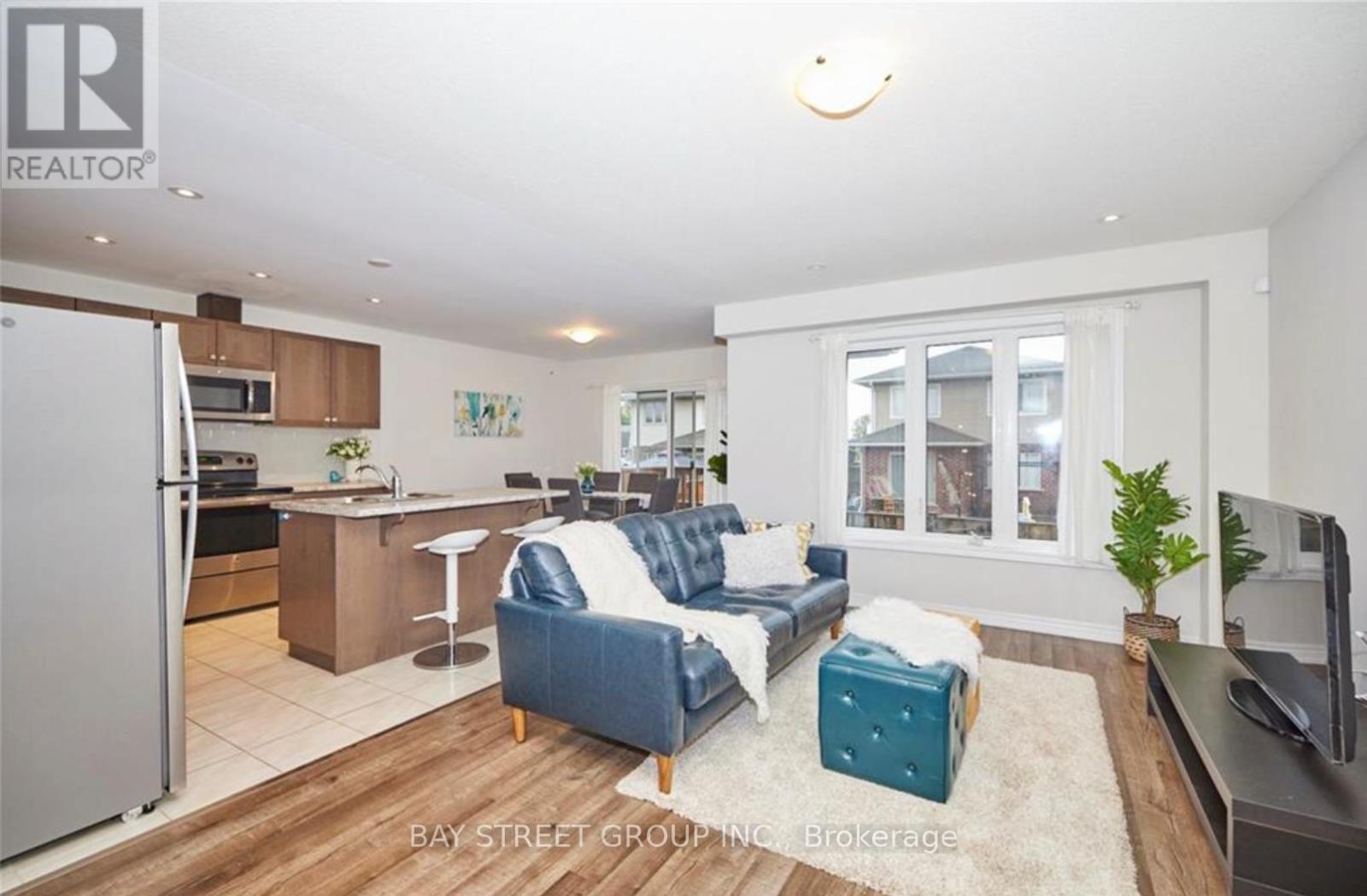 15 Kenmar Court, St. Catharines, ON - Indoor