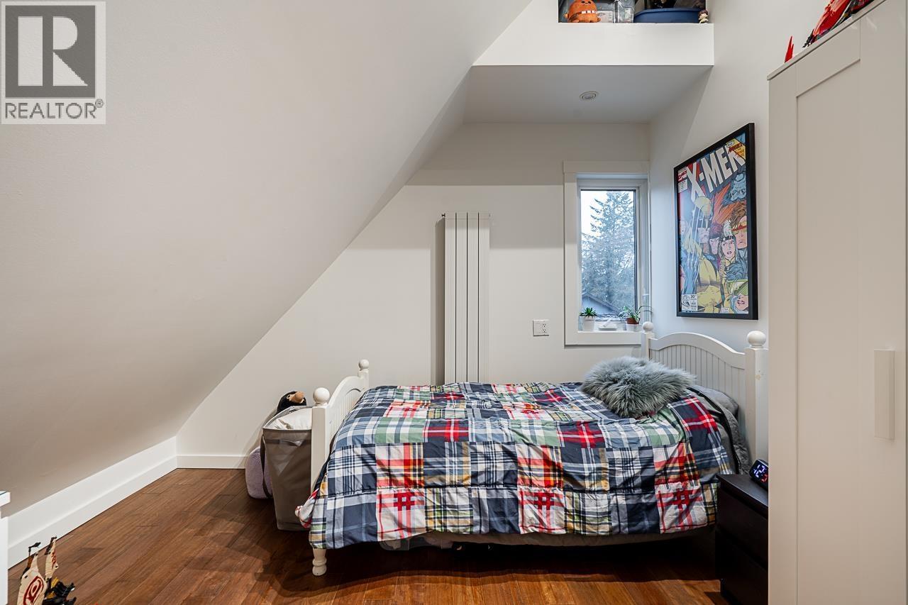 3576 Marshall Street, Vancouver, BC - Indoor Photo Showing Bedroom