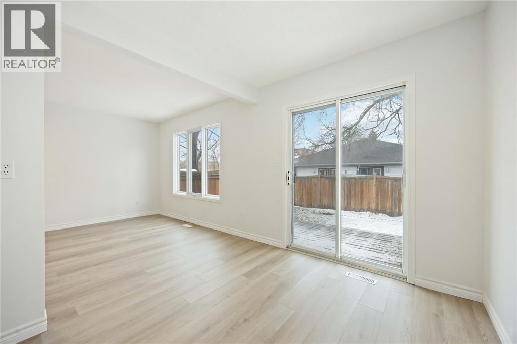 260-266 London Road, Sarnia, ON - Indoor Photo Showing Other Room