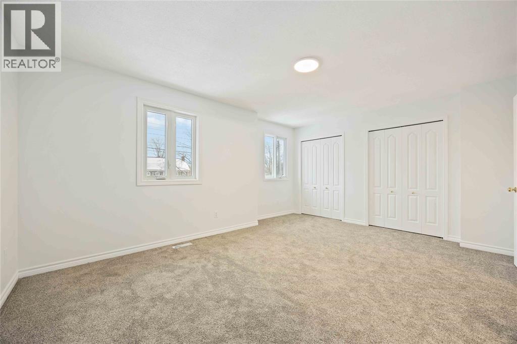 260-266 London Road, Sarnia, ON - Indoor Photo Showing Other Room