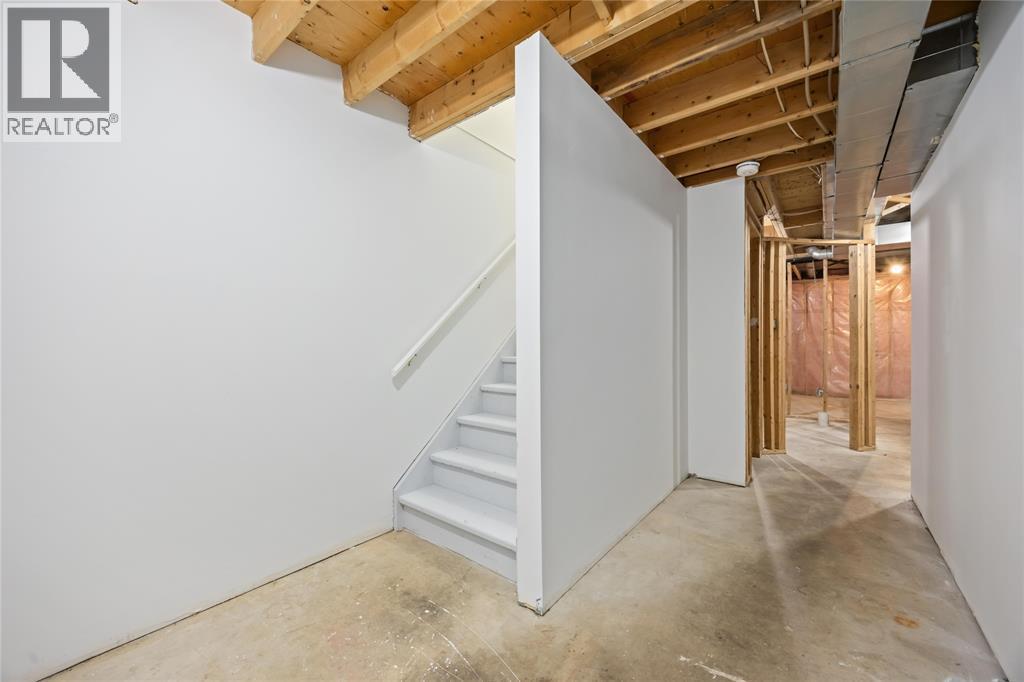 260-266 London Road, Sarnia, ON - Indoor Photo Showing Other Room