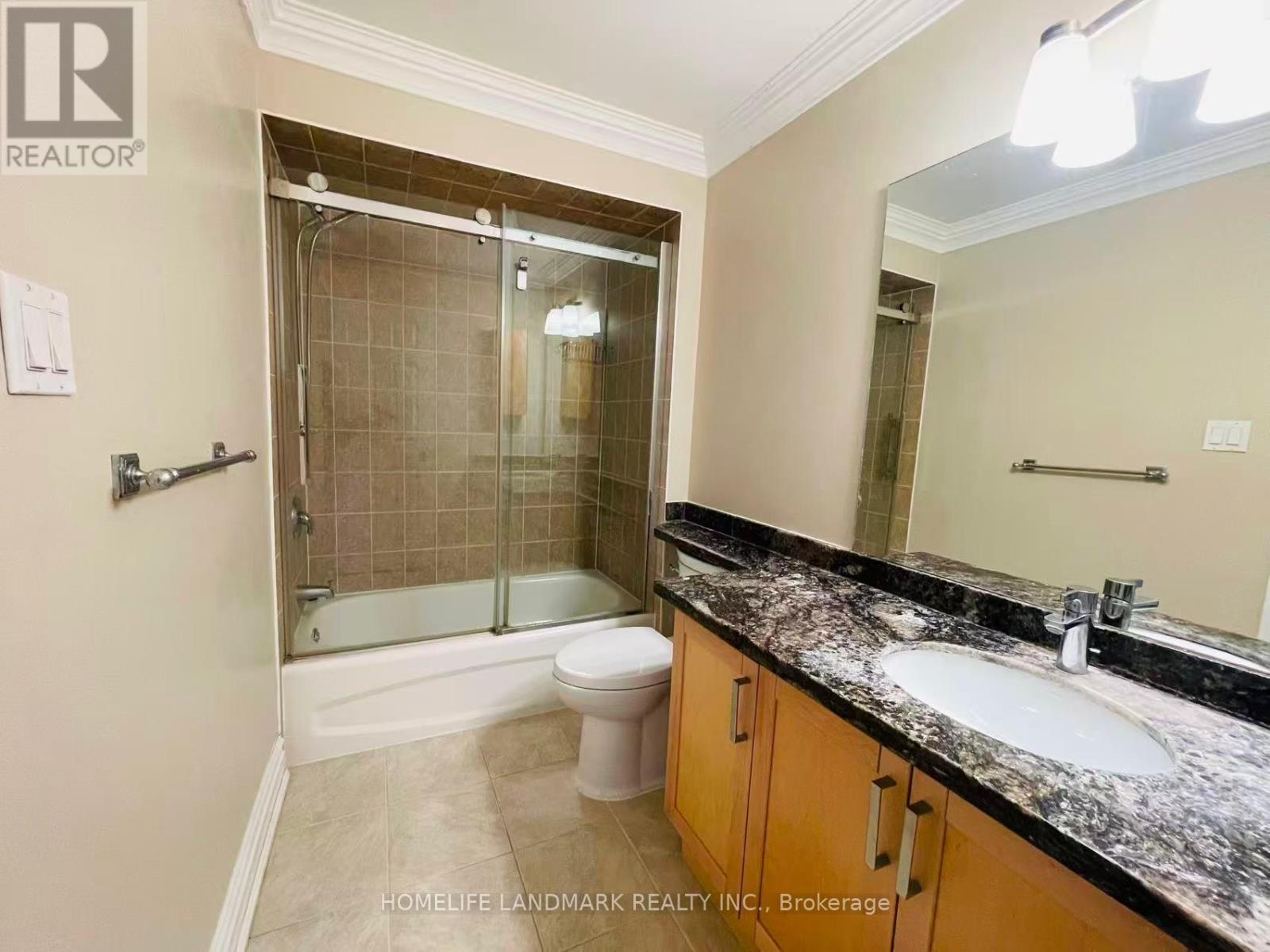 1268 Jezero Crescent, Oakville, ON - Indoor Photo Showing Bathroom