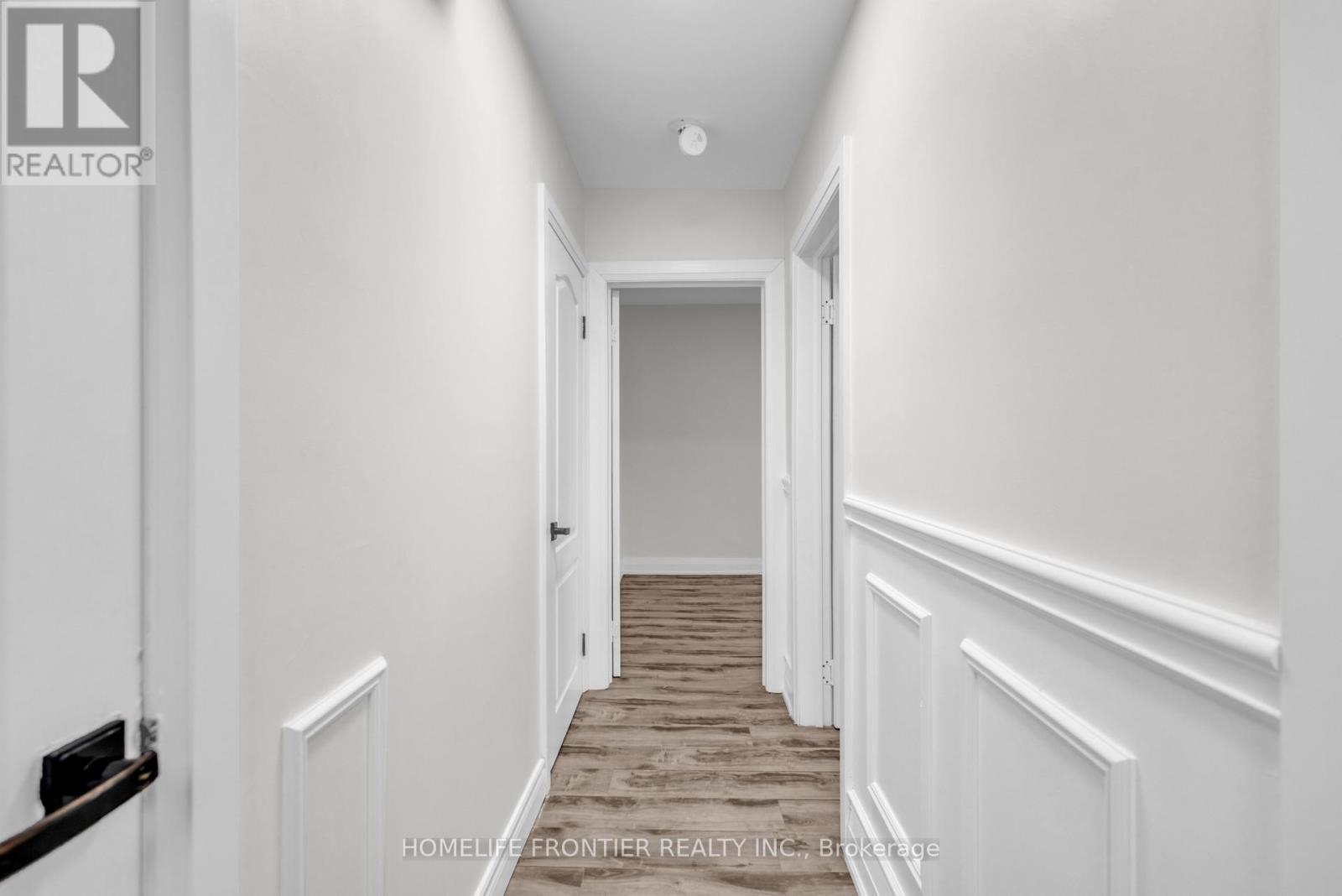61 Sundial Crescent, Toronto, ON - Indoor Photo Showing Other Room