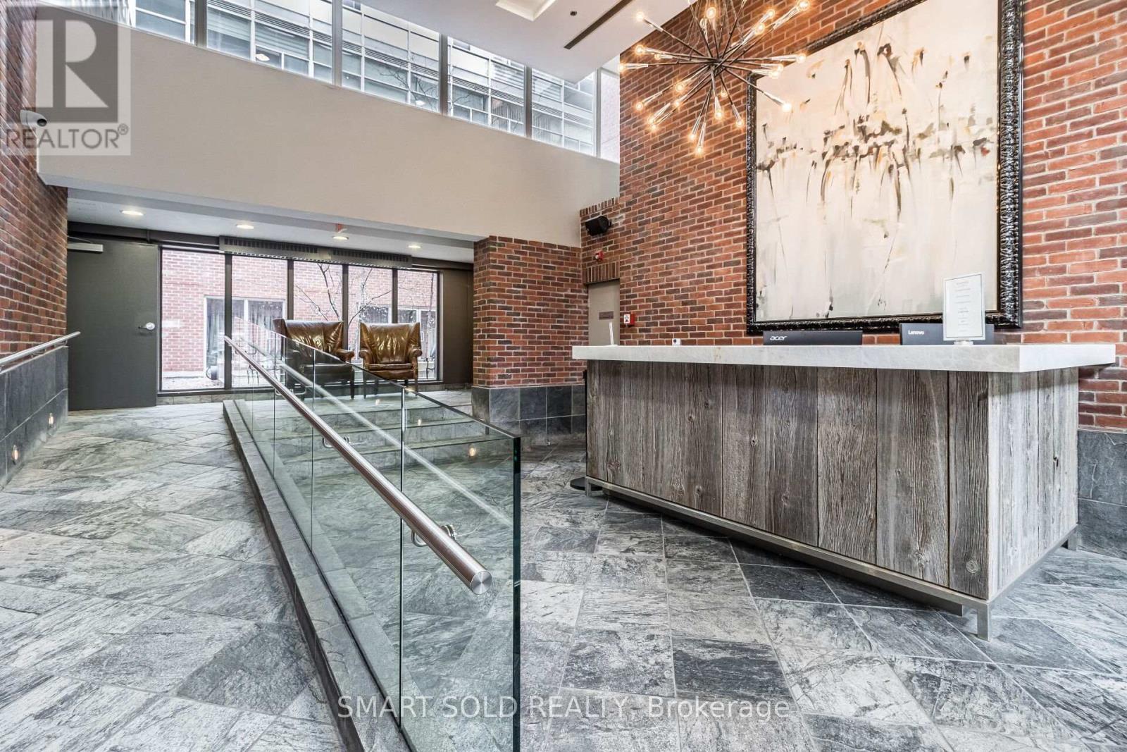 1612 - 11 St Joseph Street, Toronto, ON - Outdoor With Exterior