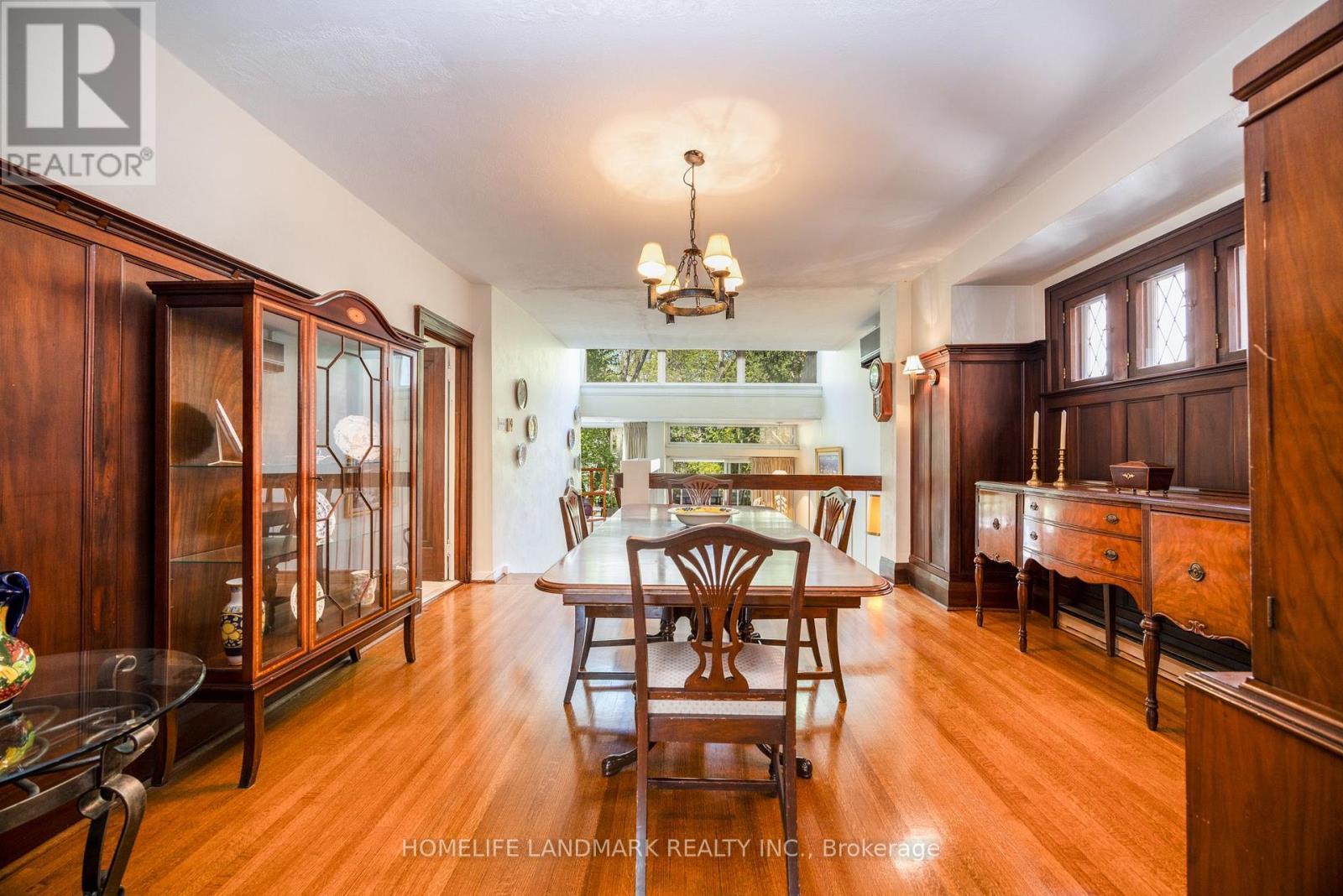 241 Forest Hill Road, Toronto, ON - Indoor Photo Showing Other Room