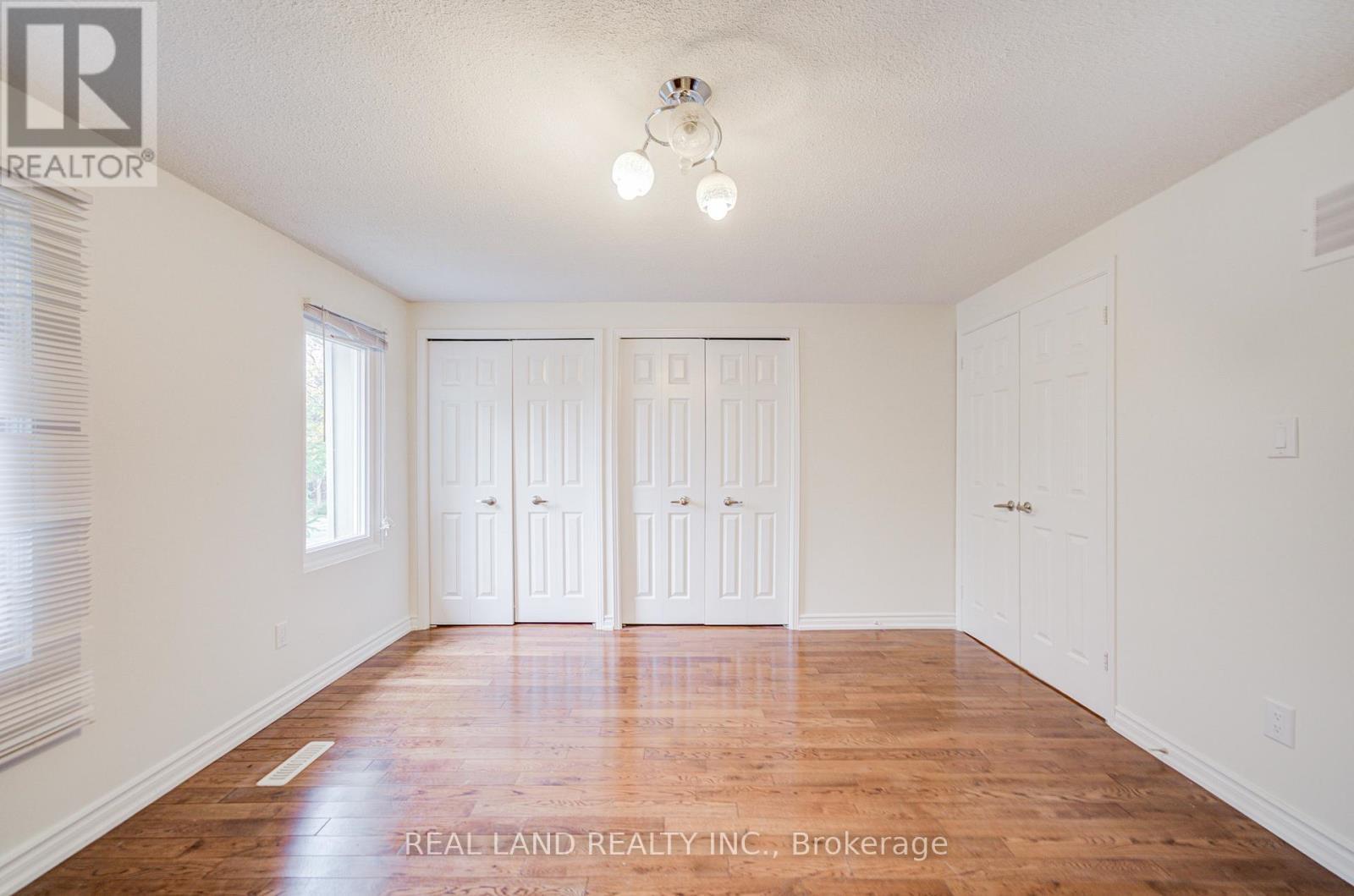 46 Wintermute Boulevard, Toronto, ON - Indoor Photo Showing Other Room