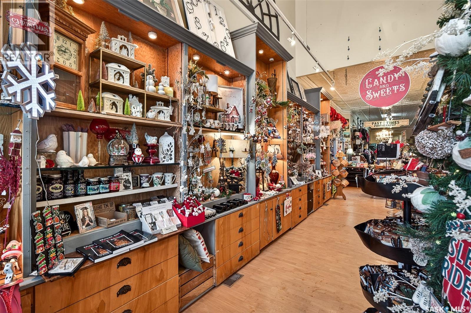 26 Main Street N, Moose Jaw, SK