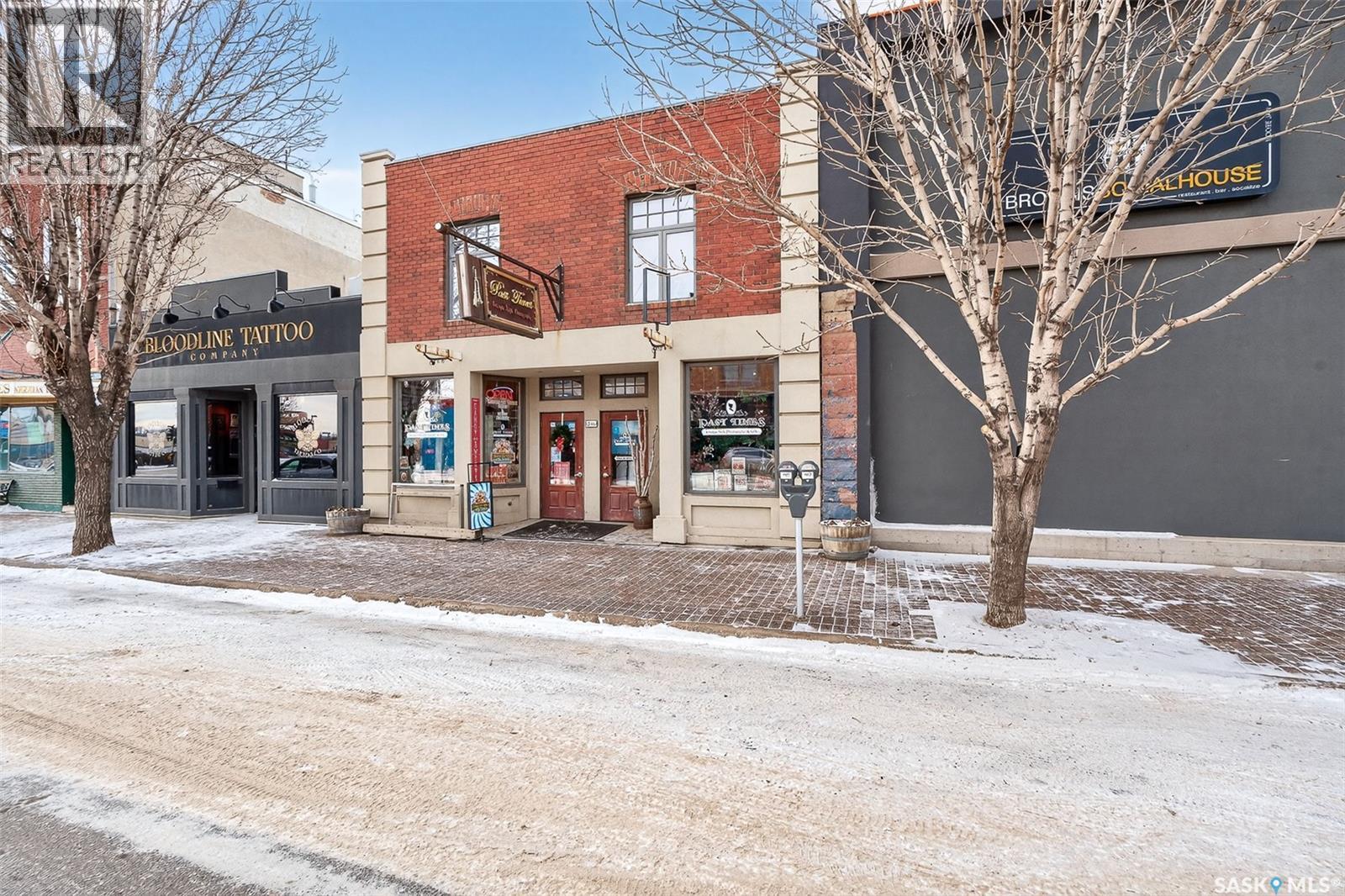 26 Main Street N, Moose Jaw, SK