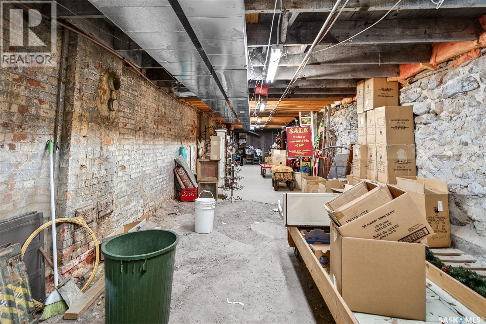 26 Main Street N, Moose Jaw, SK