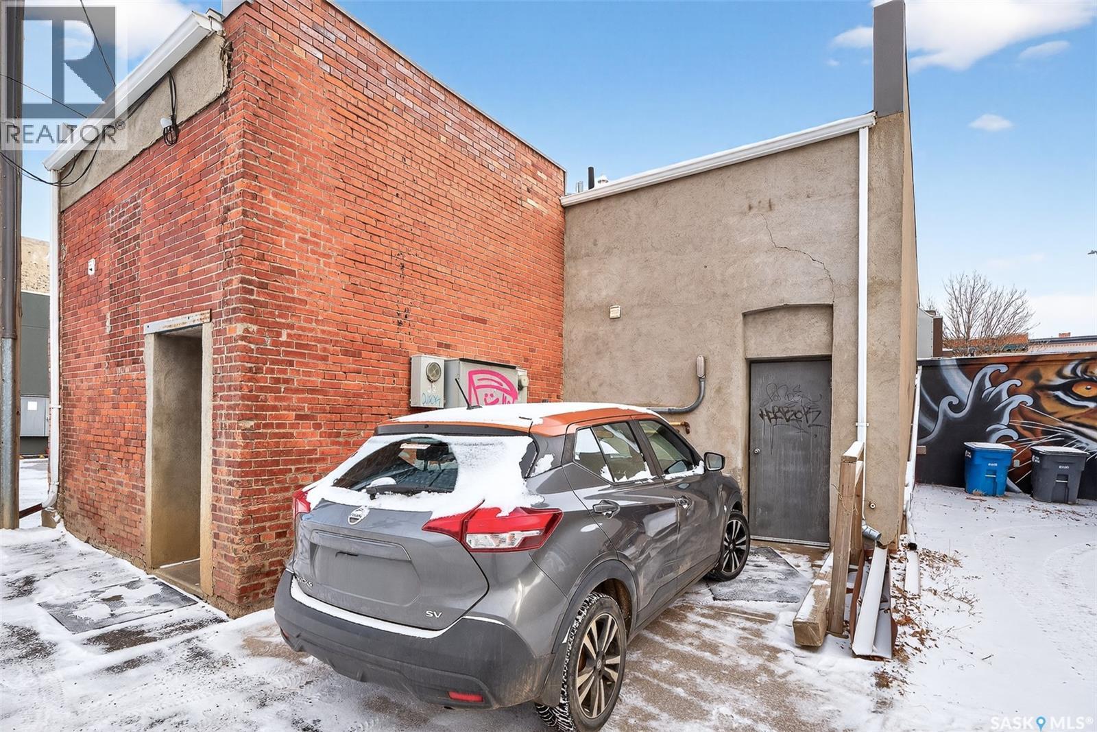 26 Main Street N, Moose Jaw, SK