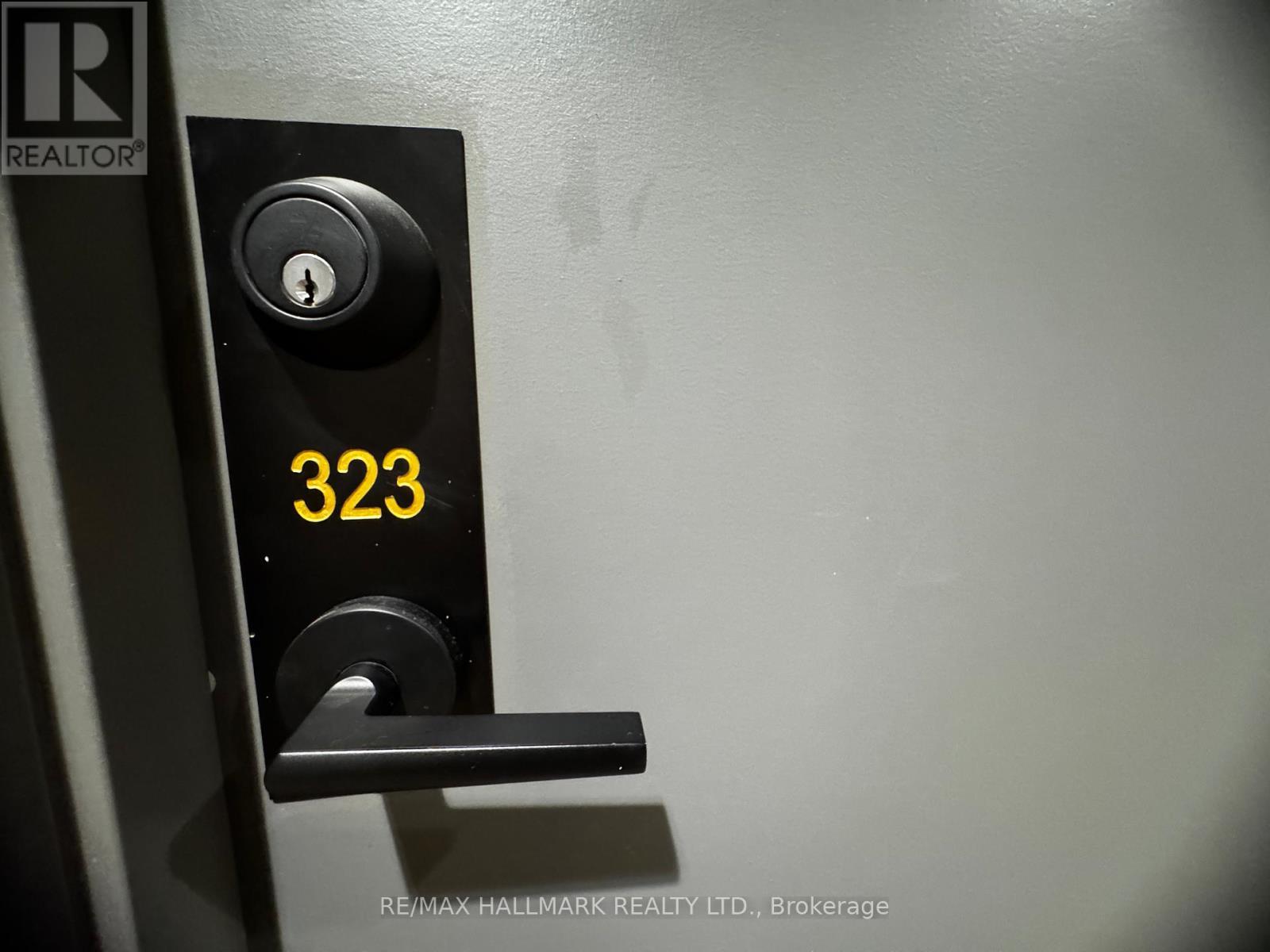 323 - 1010 Dundas Street E, Whitby, ON -