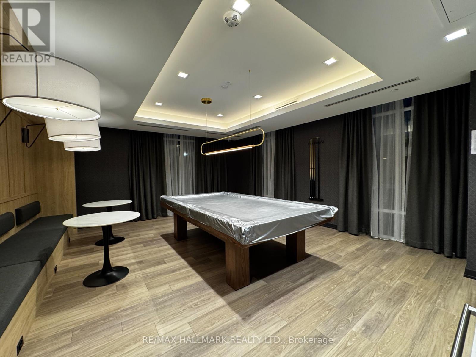 323 - 1010 Dundas Street E, Whitby, ON - Indoor Photo Showing Other Room