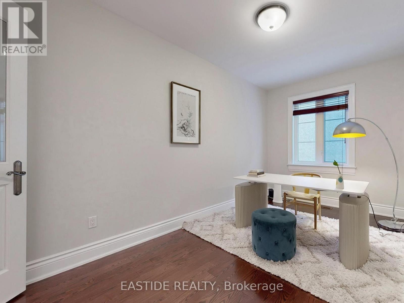 86 Snively Street, Richmond Hill, ON - Indoor Photo Showing Other Room