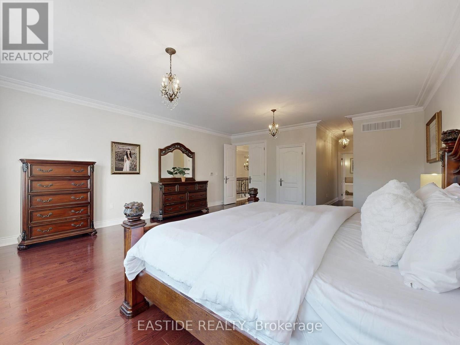 86 Snively Street, Richmond Hill, ON - Indoor Photo Showing Bedroom
