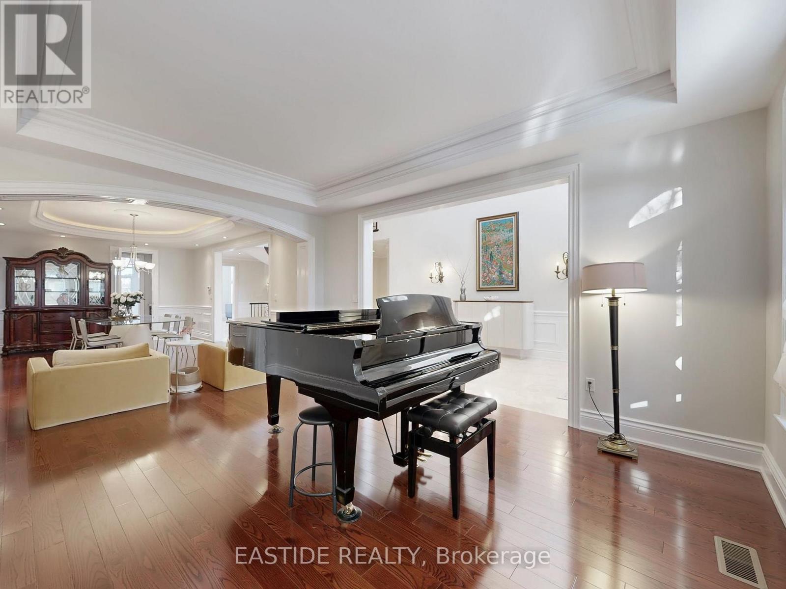 86 Snively Street, Richmond Hill, ON - Indoor