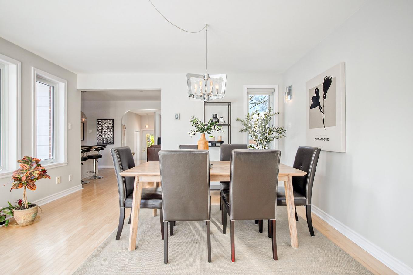 Dining room - 1290 Rue Boisbriand, Saint-Bruno-De-Montarville, QC - Indoor Photo Showing Dining Room