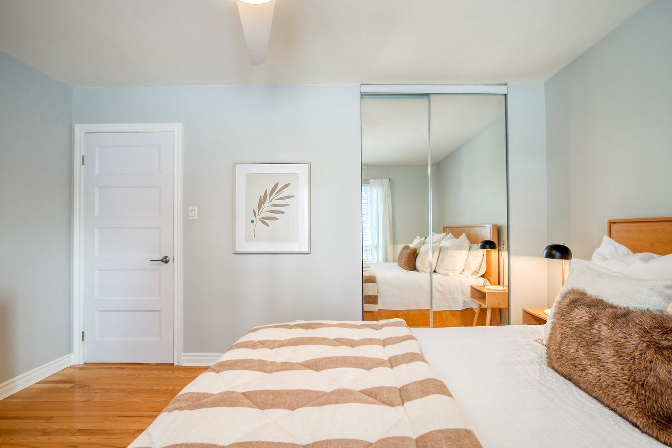 Primary bedroom - 1290 Rue Boisbriand, Saint-Bruno-De-Montarville, QC - Indoor Photo Showing Bedroom