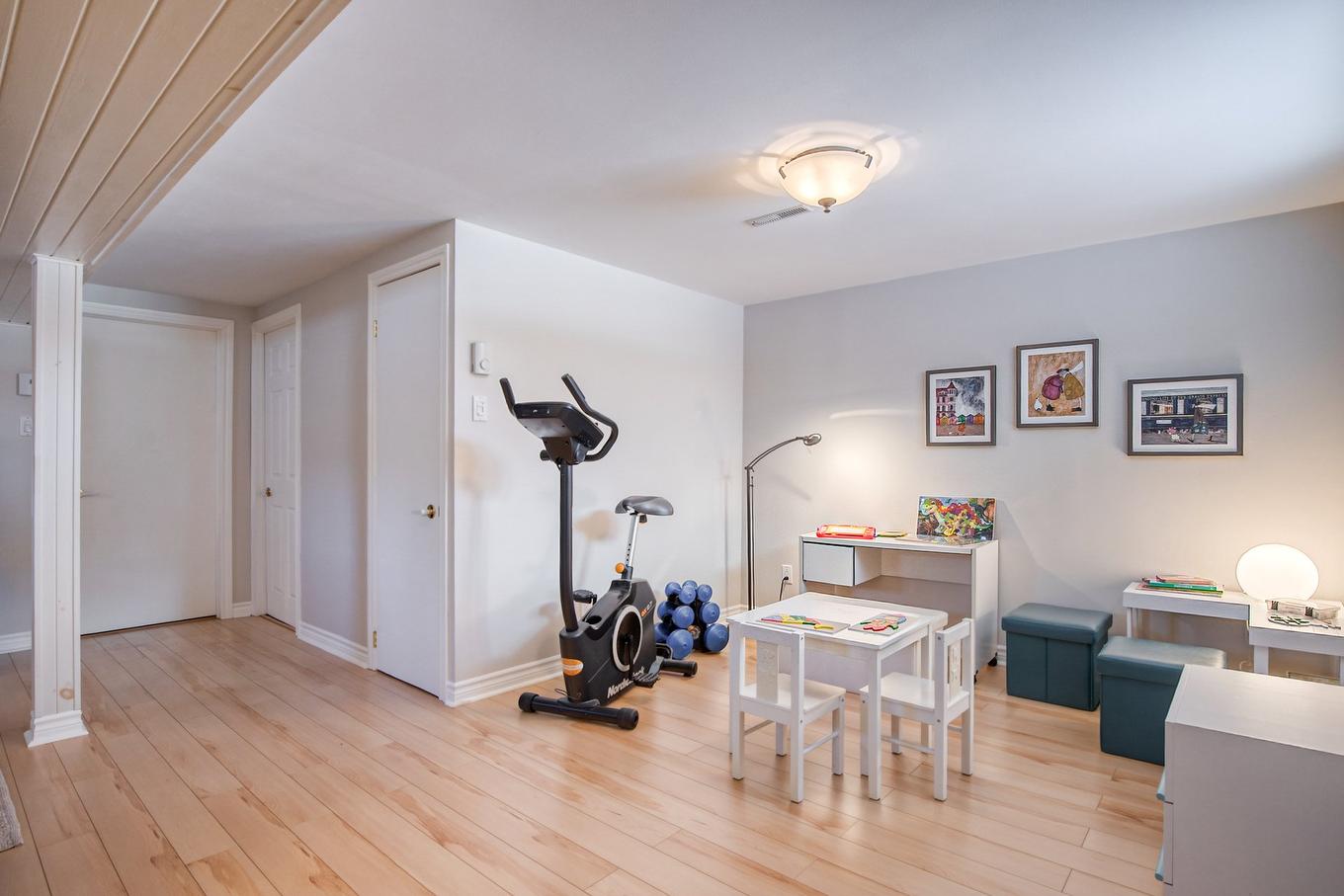 Playroom - 1290 Rue Boisbriand, Saint-Bruno-De-Montarville, QC - Indoor