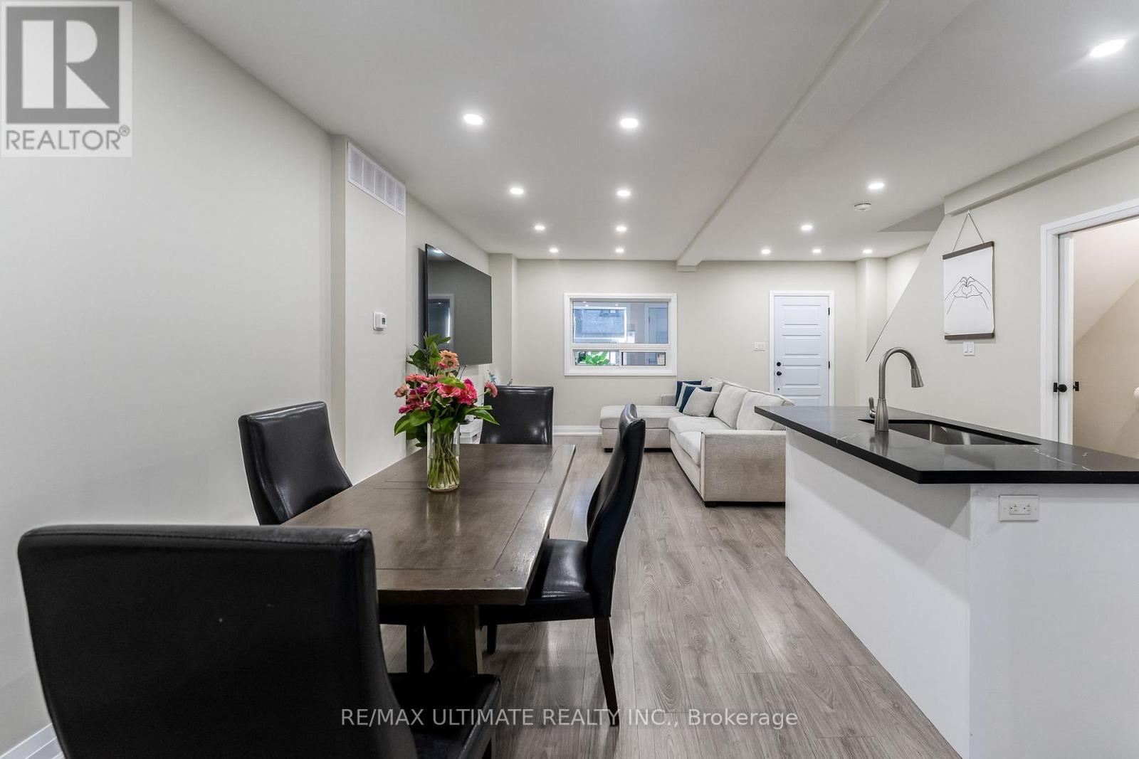 Bright and airy layout - 47 Mahoney Avenue, Toronto, ON - Indoor Photo Showing Dining Room