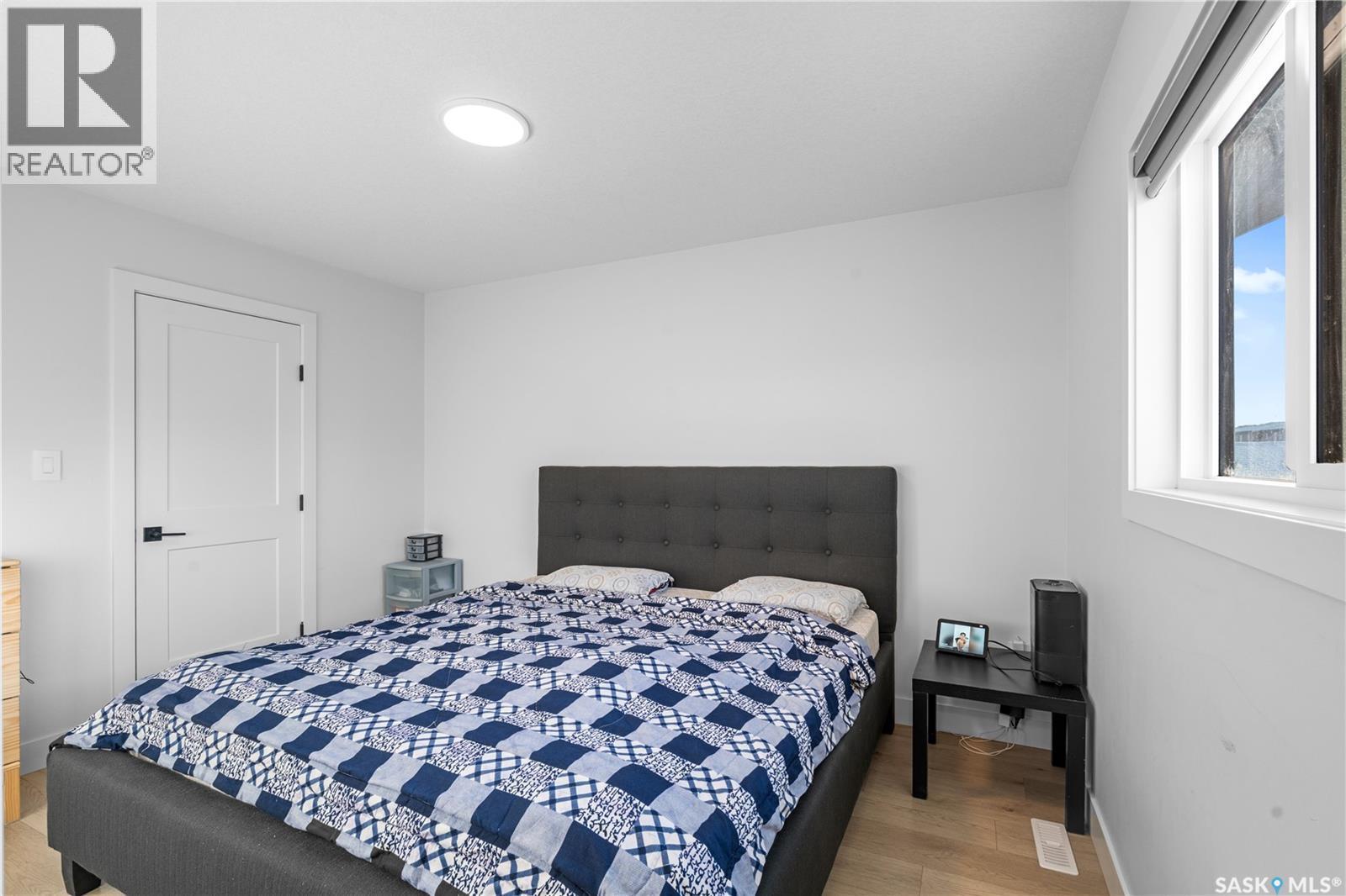 162 Leskiw Lane, Saskatoon, SK - Indoor Photo Showing Bedroom
