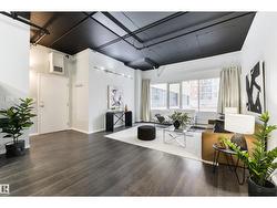 #408 10179 105 ST NW Edmonton, AB T5J 3N1