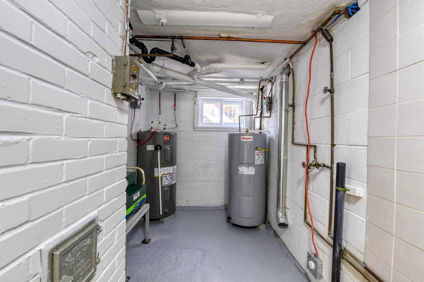 Atelier - 6820 - 6822 36E Avenue, Montréal (Rosemont/La Petite-Patrie), QC - Indoor Photo Showing Garage