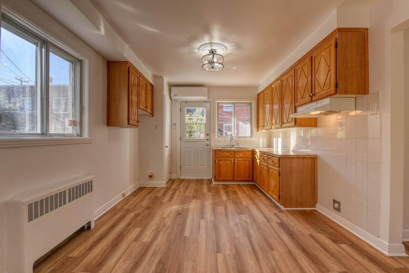 Cuisine - 6820 - 6822 36E Avenue, Montréal (Rosemont/La Petite-Patrie), QC - Indoor Photo Showing Kitchen