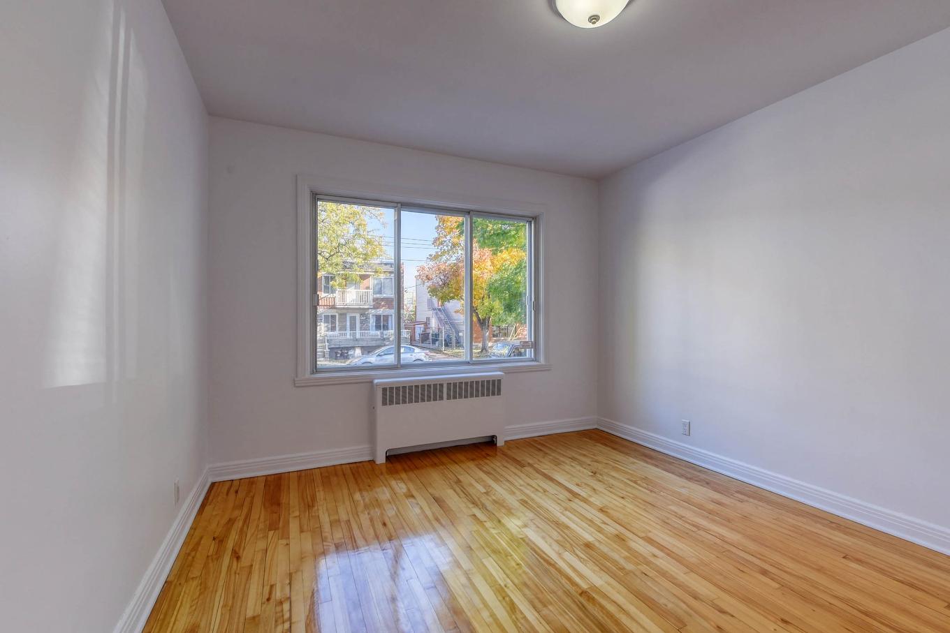 Chambre à coucher principale - 6820 - 6822 36E Avenue, Montréal (Rosemont/La Petite-Patrie), QC - Indoor Photo Showing Other Room