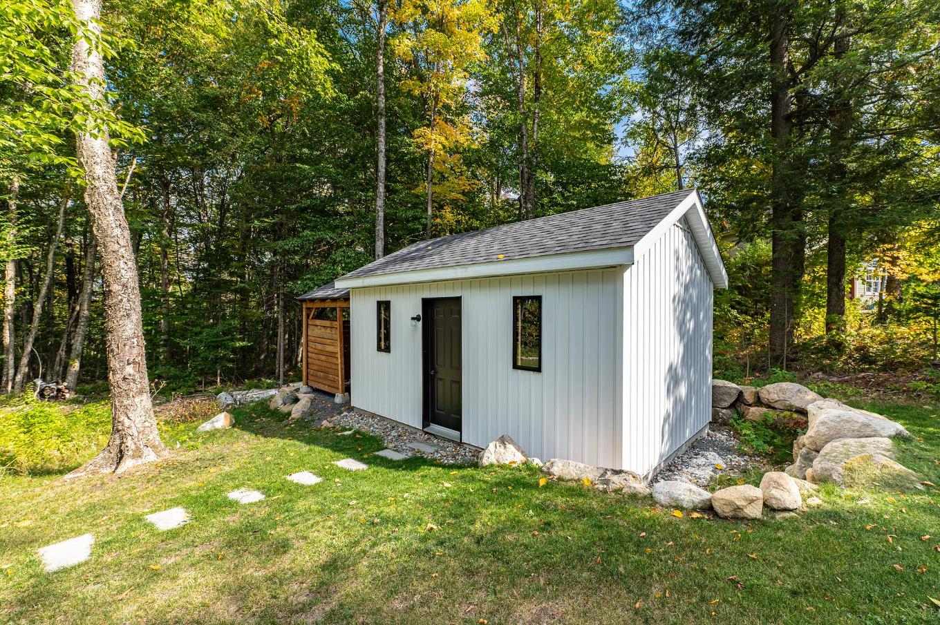 Shed - 349 Ch. Des Mômes, Saint-Sauveur, QC - Outdoor